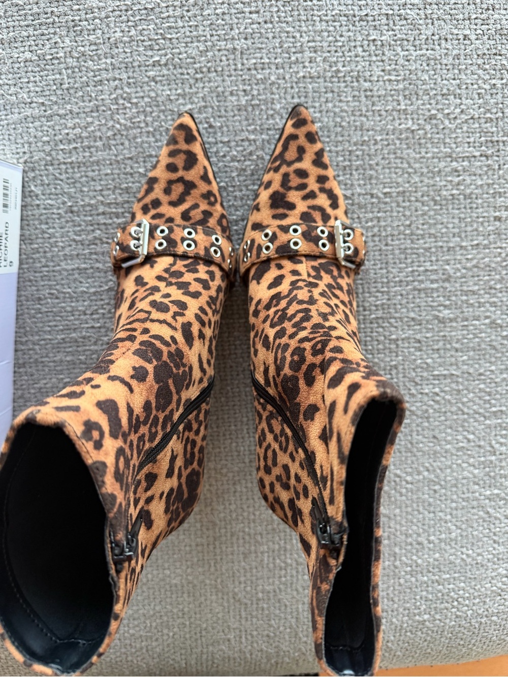 Madden Girl Richie Leopard Pointed Toe Kitten Heel Booties 9 BNIB - Picture 8 of 16